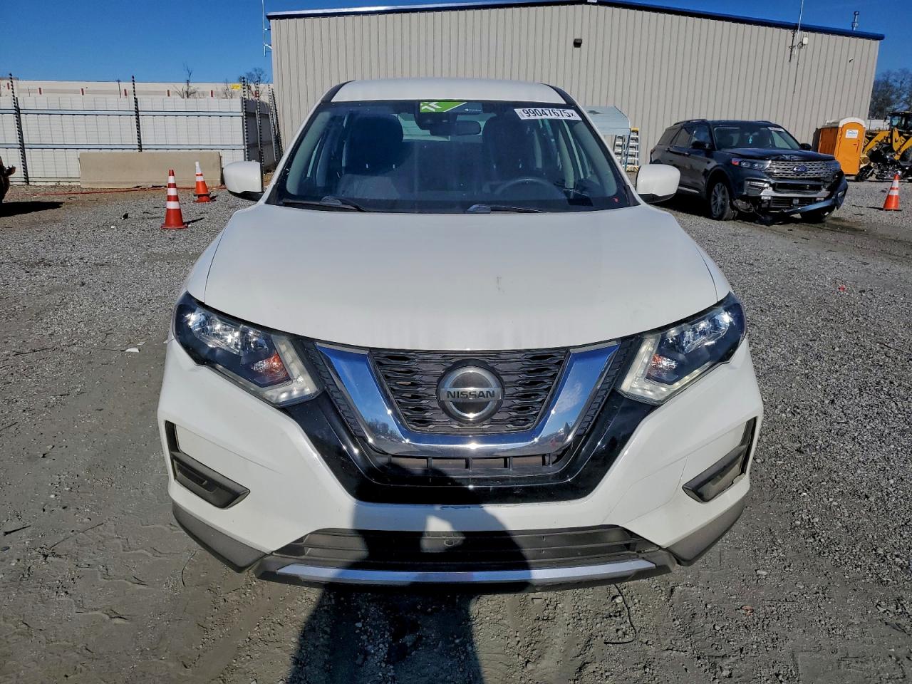 Nissan Rogue S Image 4