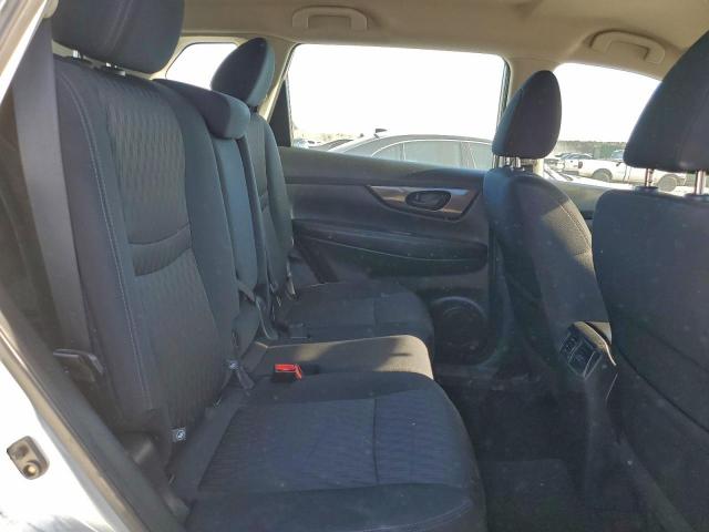 Nissan Rogue S Image 9