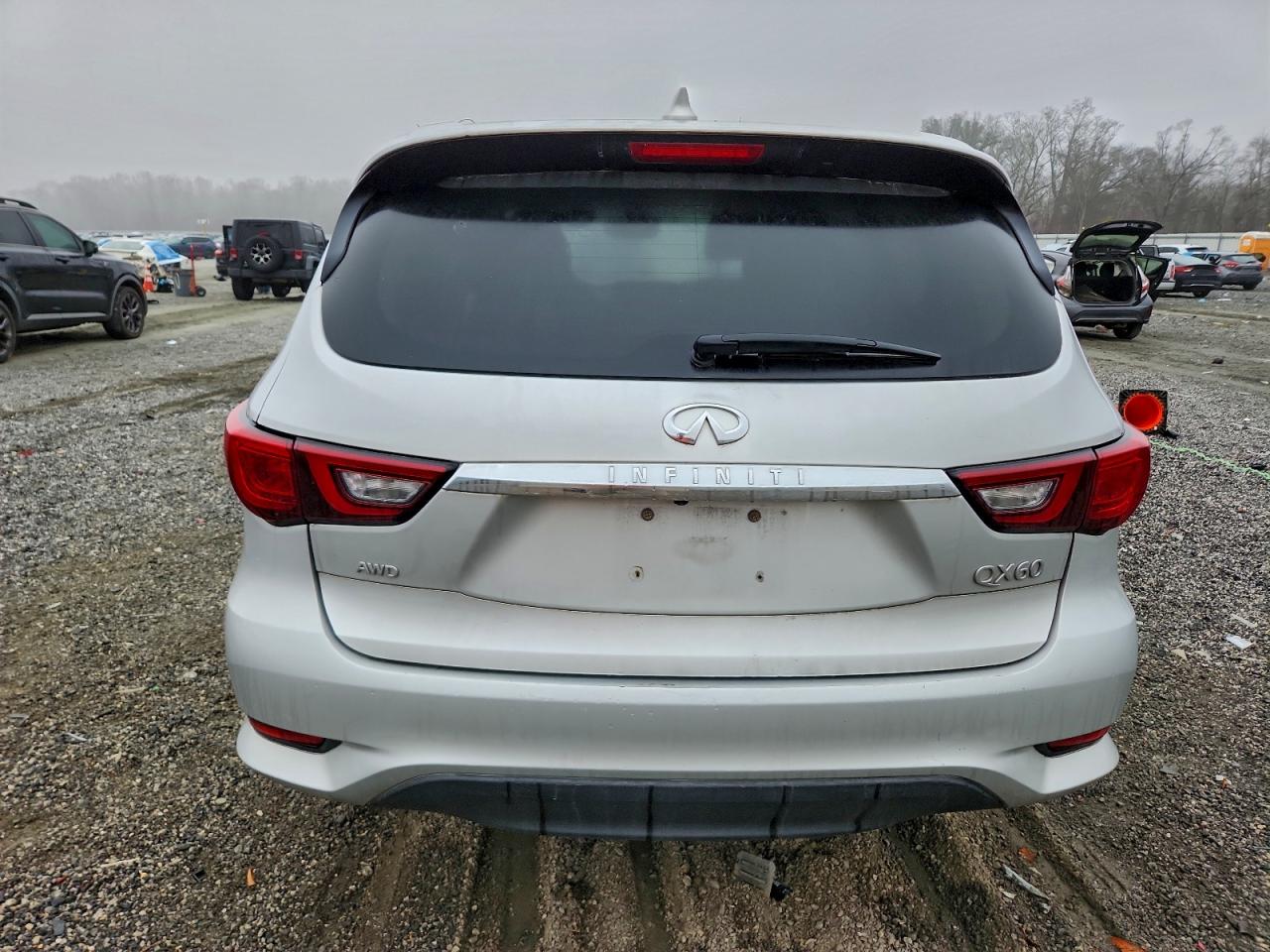 INFINITI Qx Luxe Image 11