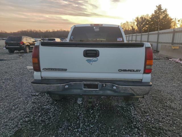 Chevrolet Silverado K1500 Image 8