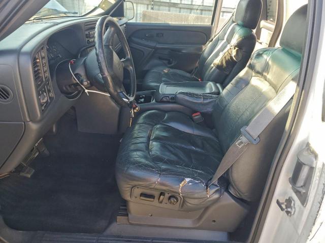 Chevrolet Silverado K1500 Image 6