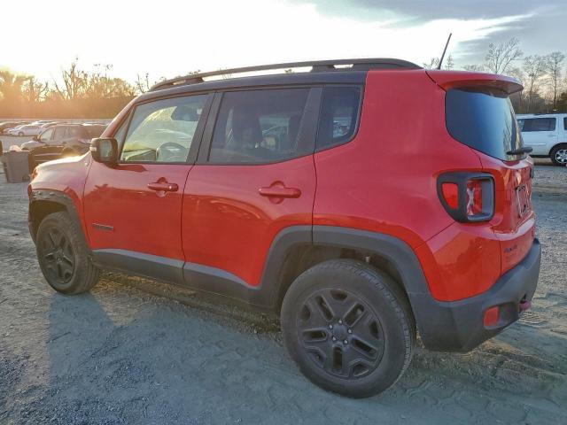 Jeep Renegade Trailhawk Image 4
