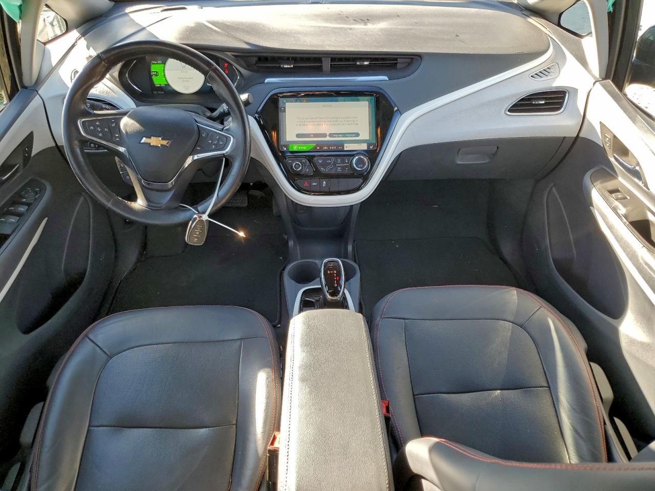 Chevrolet Bolt Premier Image 12