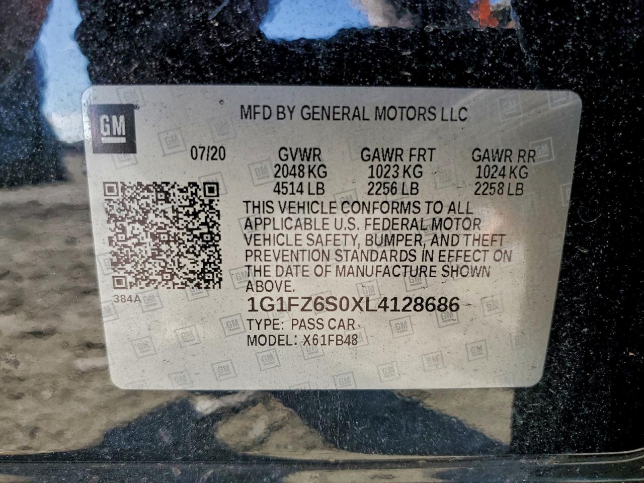 Chevrolet Bolt Premier Image 8