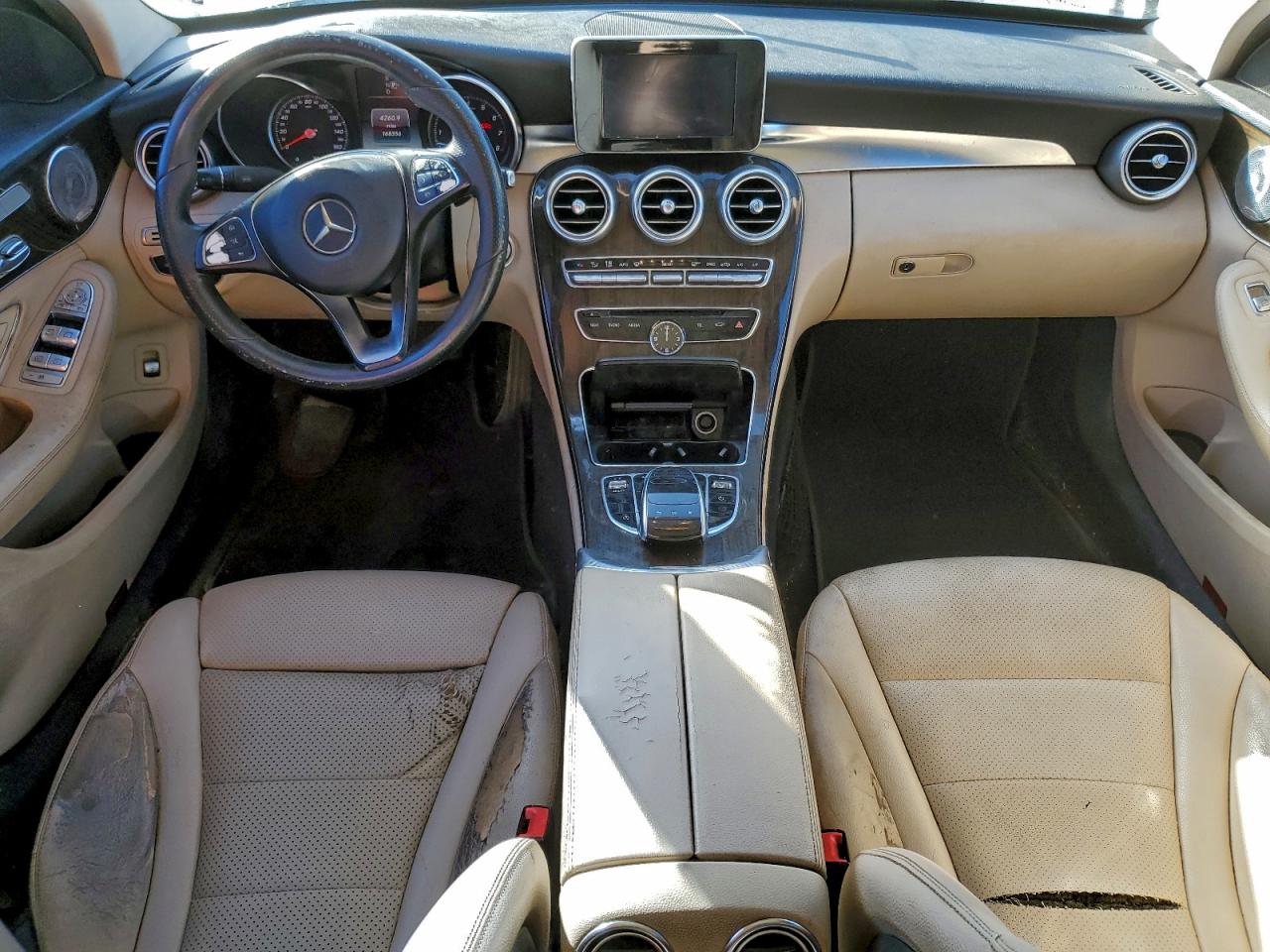 Mercedes-Benz C-Class 300 4matic Image 7