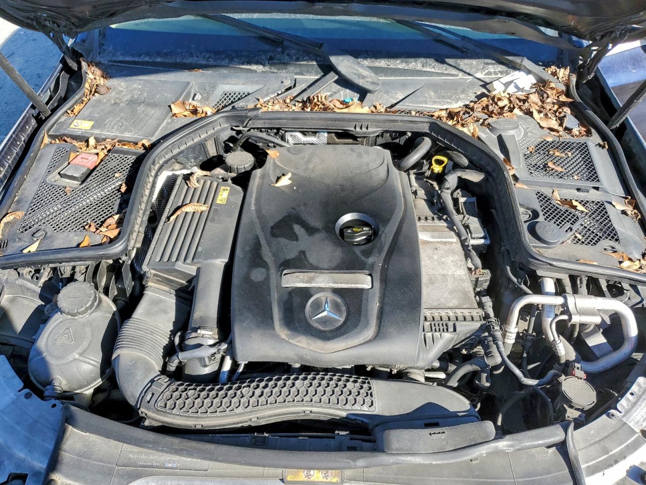 Mercedes-Benz C-Class 300 4matic Image 12