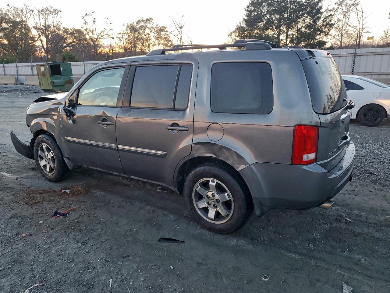 Honda Pilot Touring Image 12