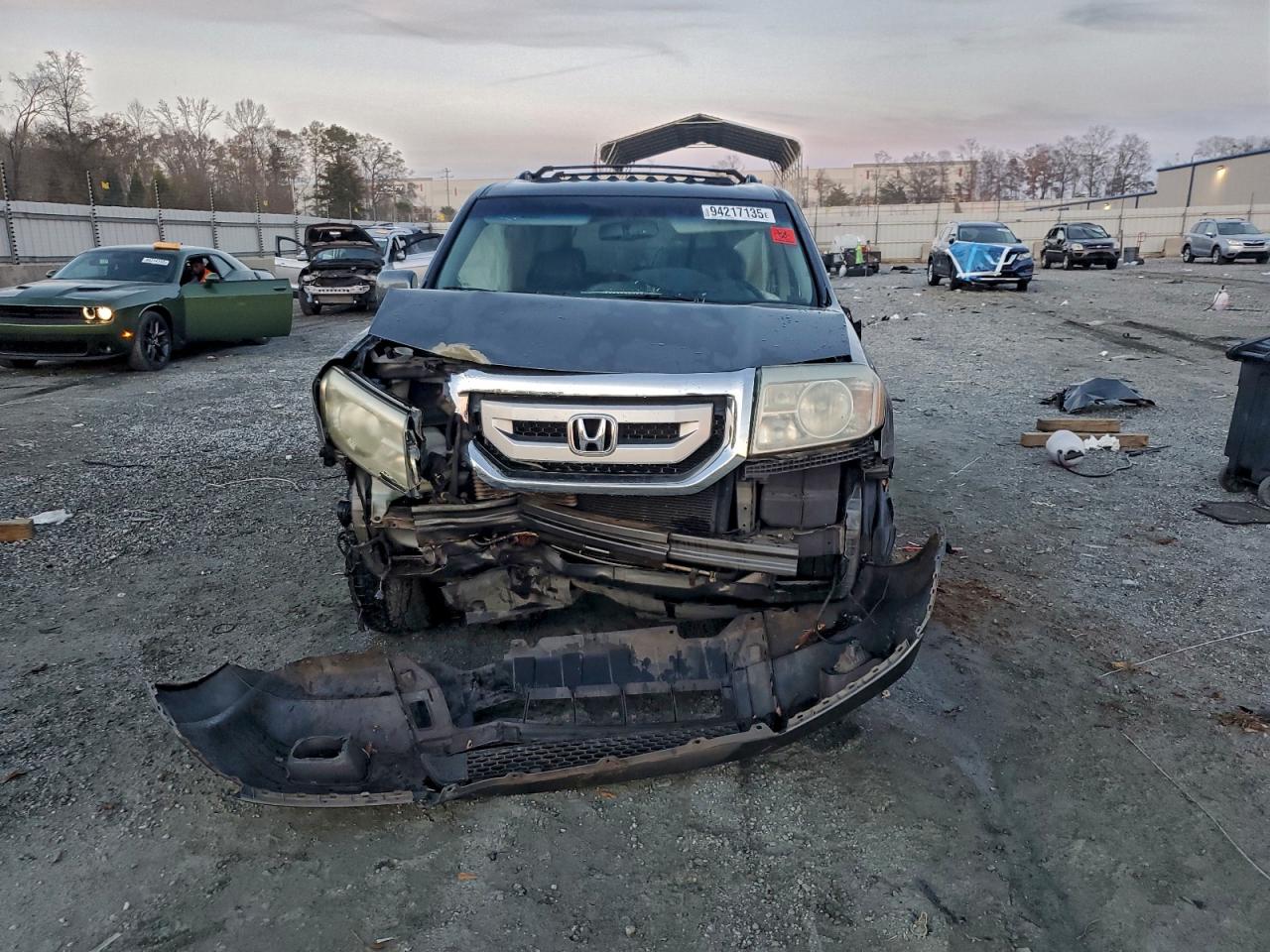 Honda Pilot Touring Image 3