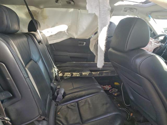 Honda Pilot Touring Image 11