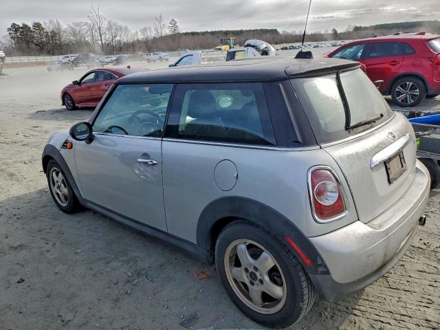 MINI Cooper Image 2