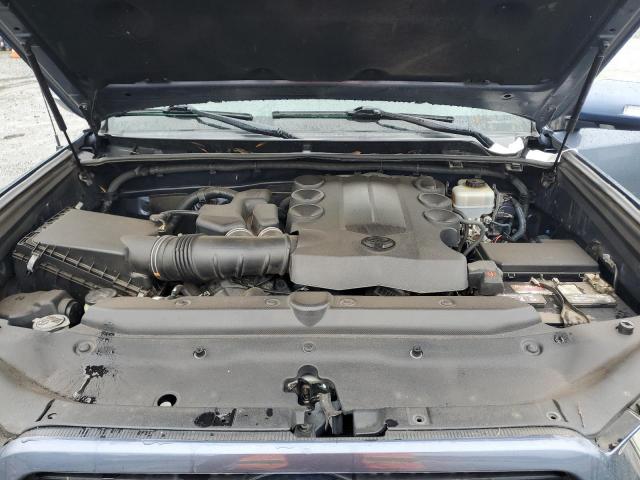 Toyota 4Runner Sr5 Image 10