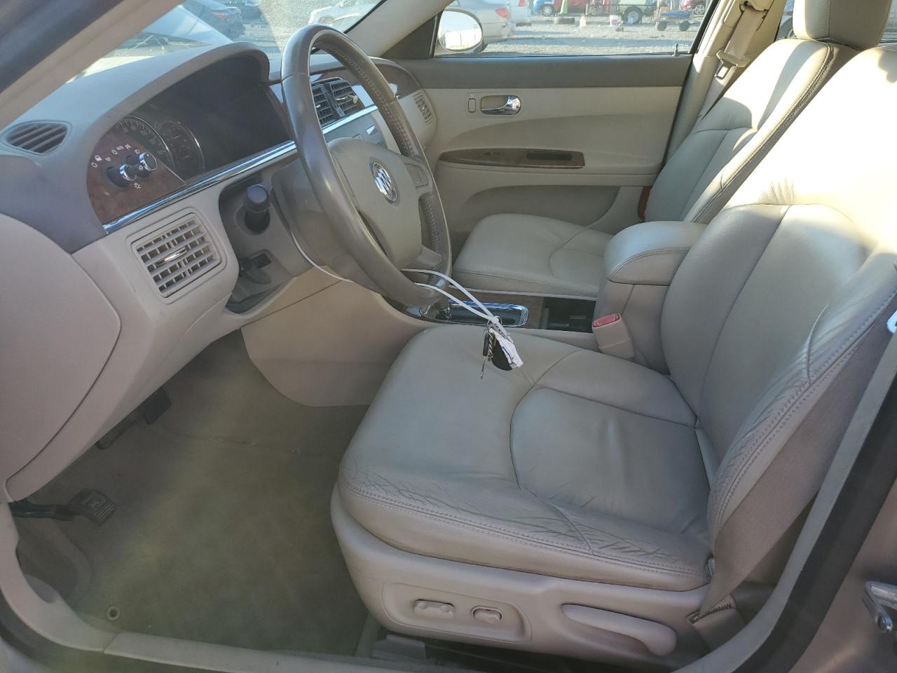 Buick LaCrosse Cxl Image 5