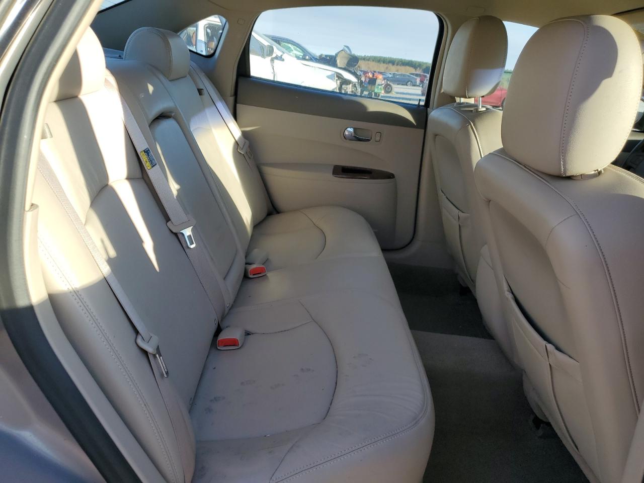 Buick LaCrosse Cxl Image 11