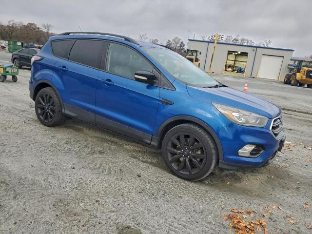 Ford Escape Titanium Image 10