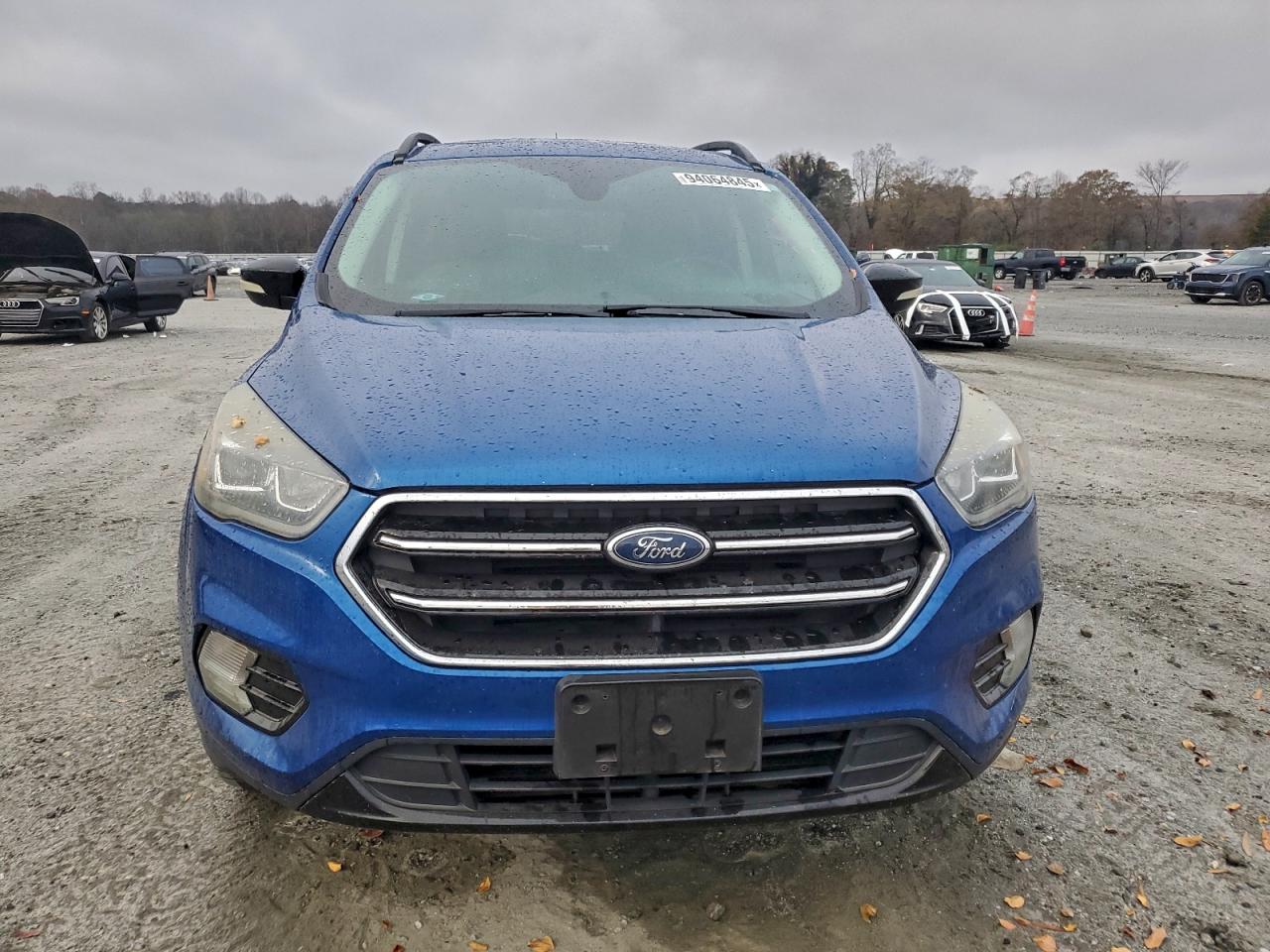 Ford Escape Titanium Image 2