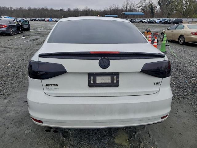 Volkswagen Jetta S Image 6