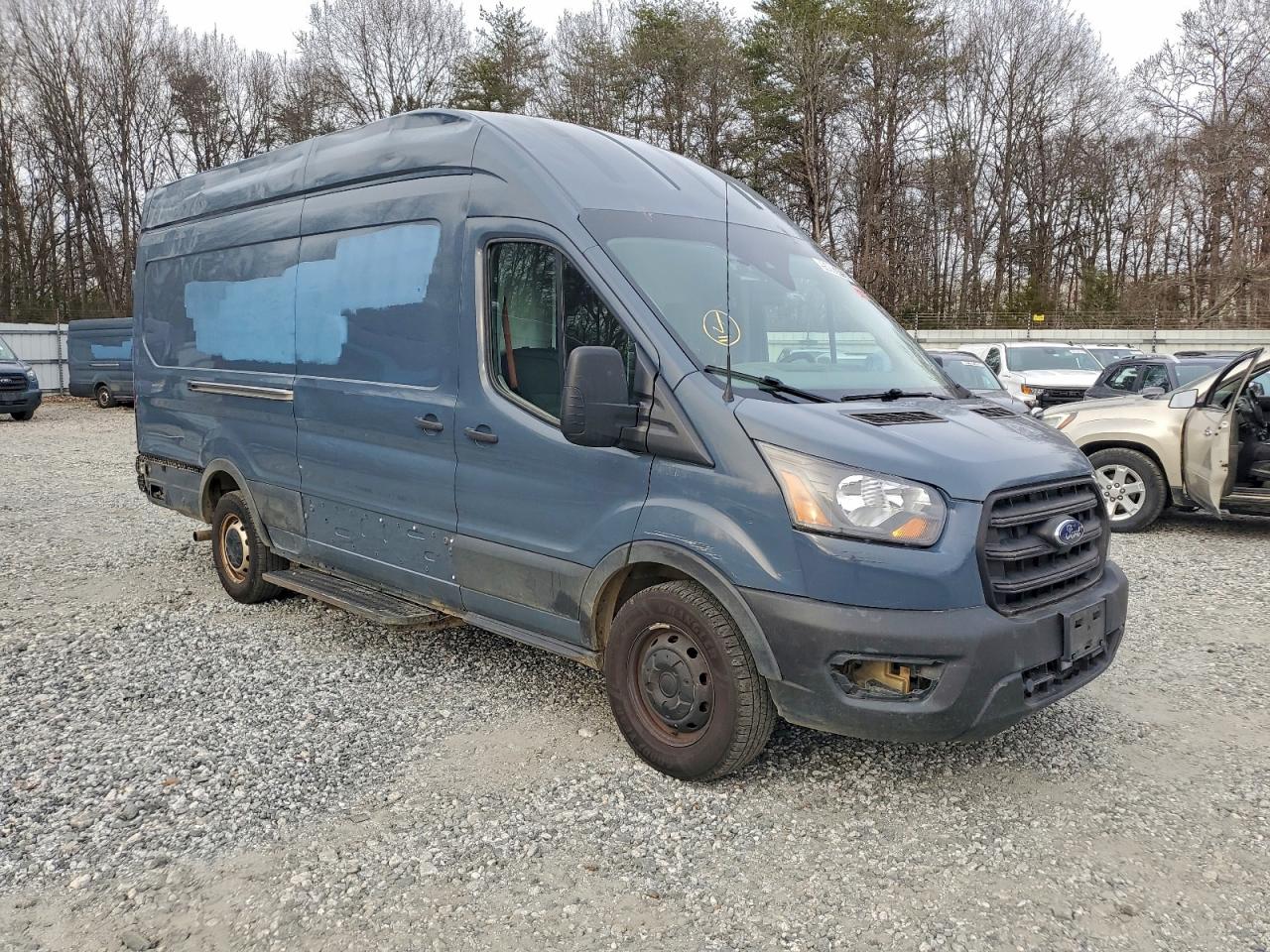 Ford Transit T-250 Image 4