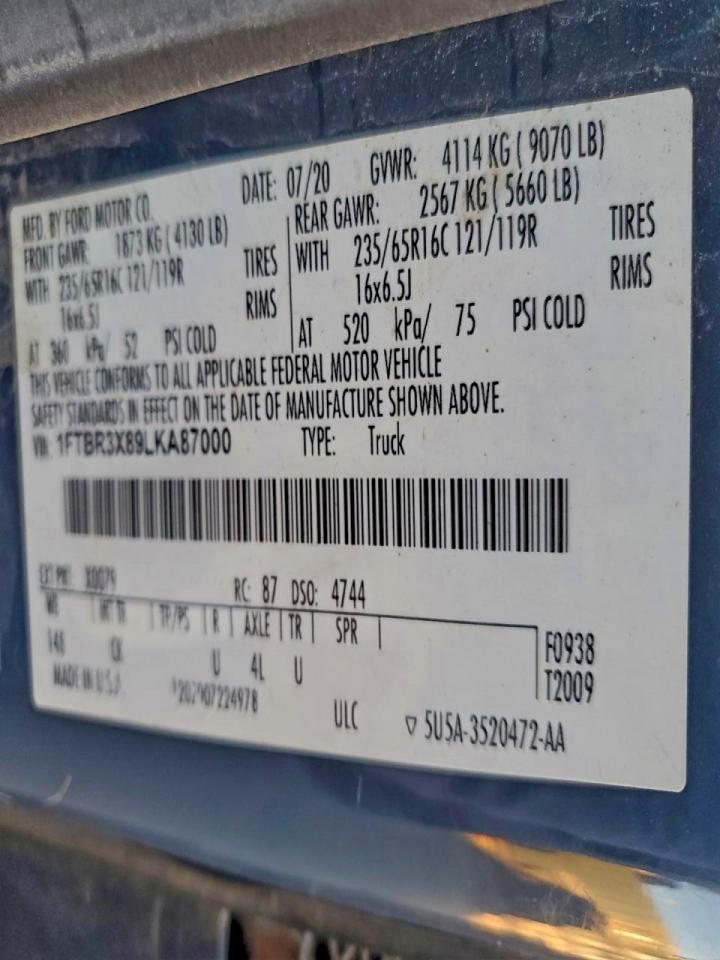 Ford Transit T-250 Image 9