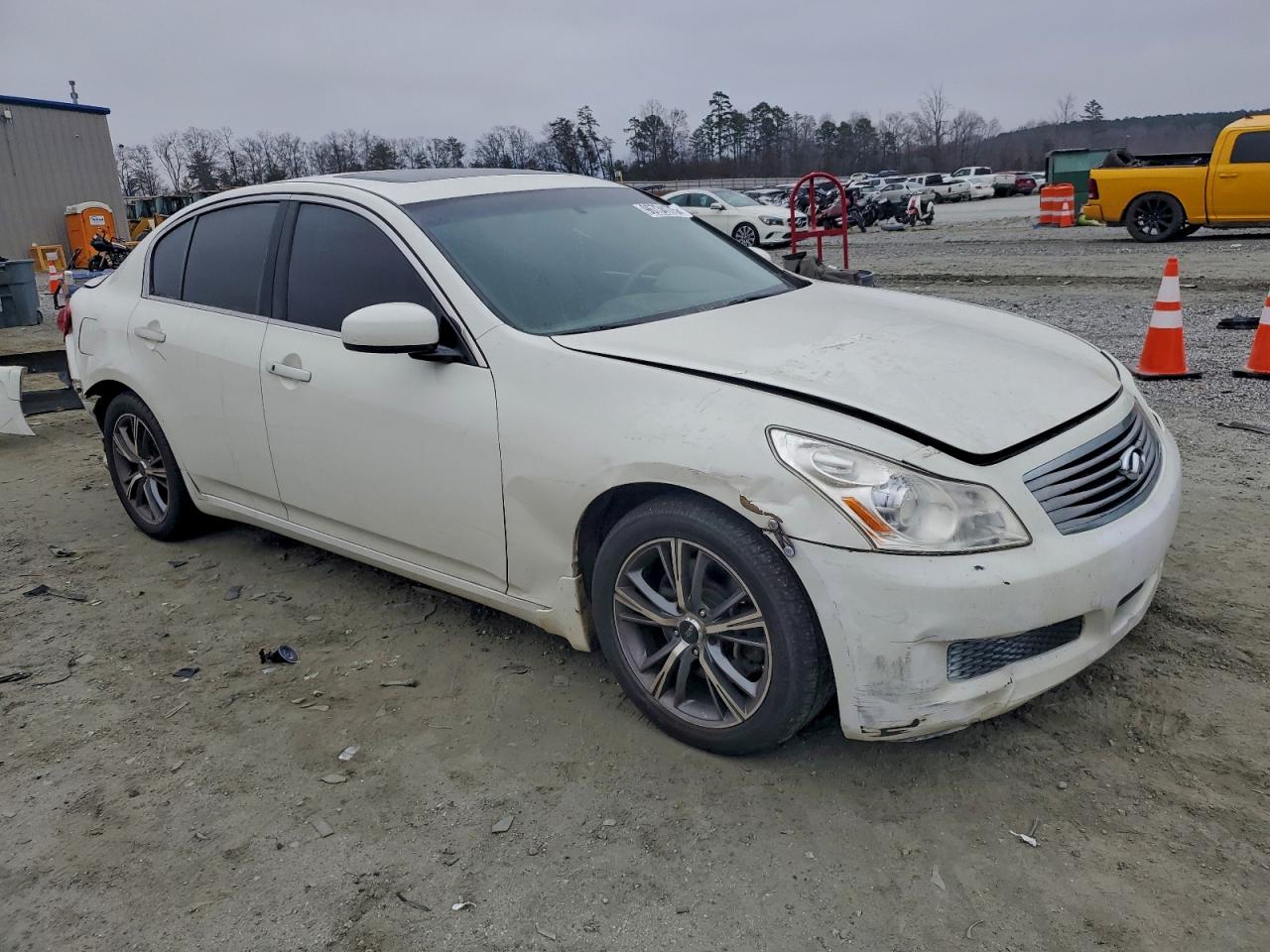 INFINITI G35 Image 8