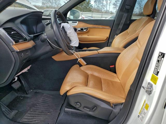 Volvo XC90 T6 Image 7