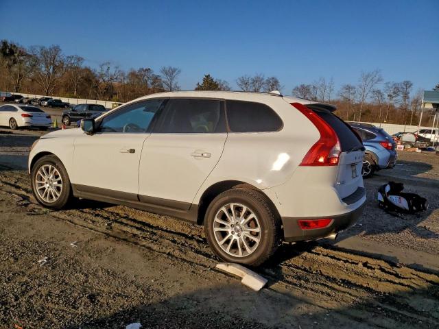 Volvo XC60 T6 Image 11