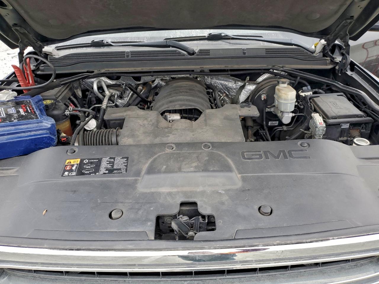 GMC Yukon Slt Image 13