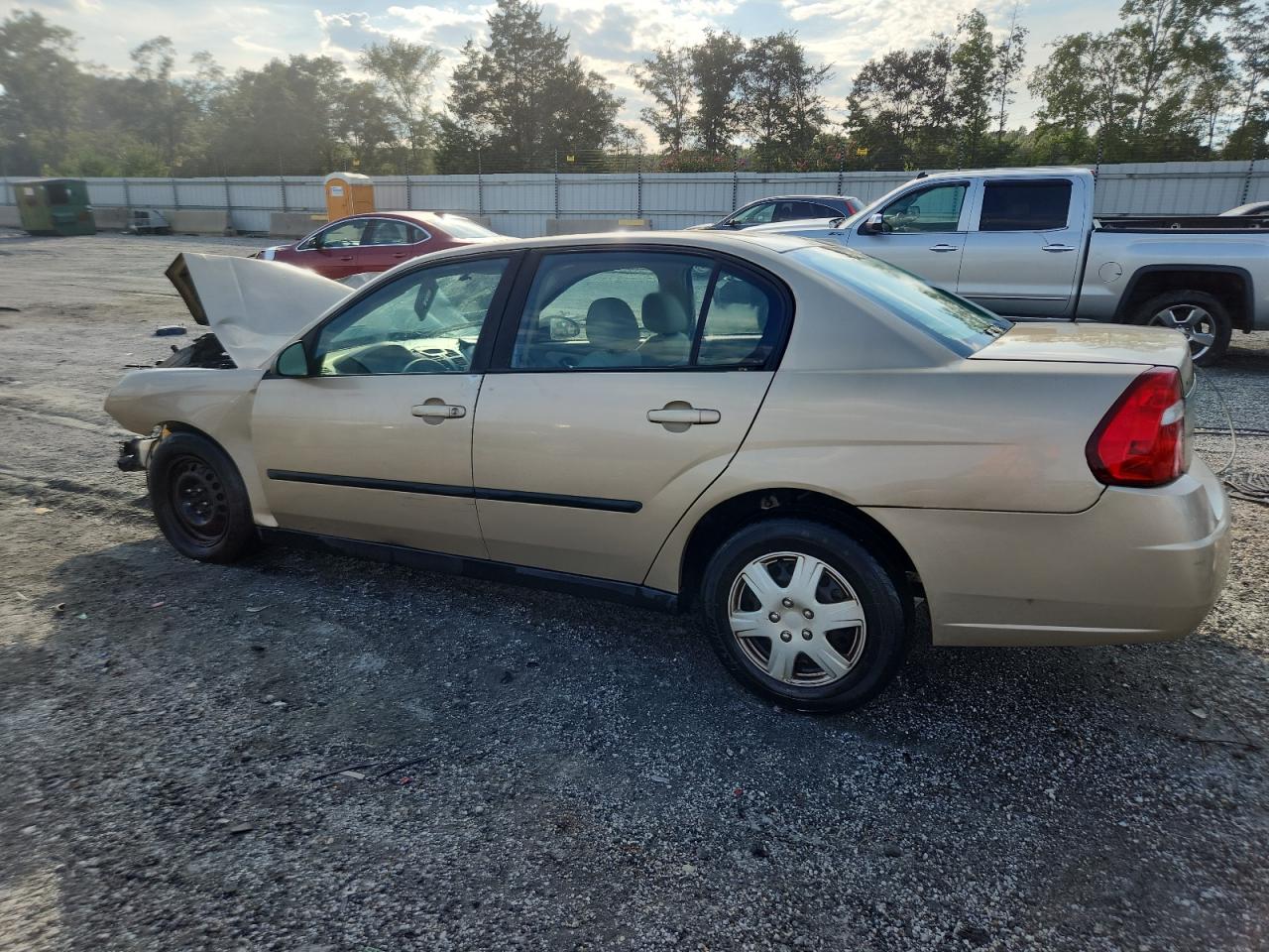 Chevrolet Malibu Image 2