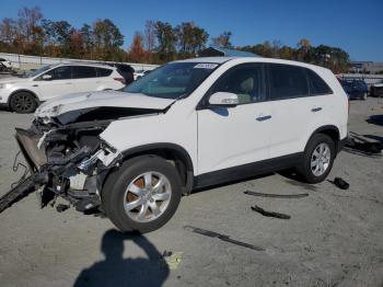  Salvage Kia Sorento