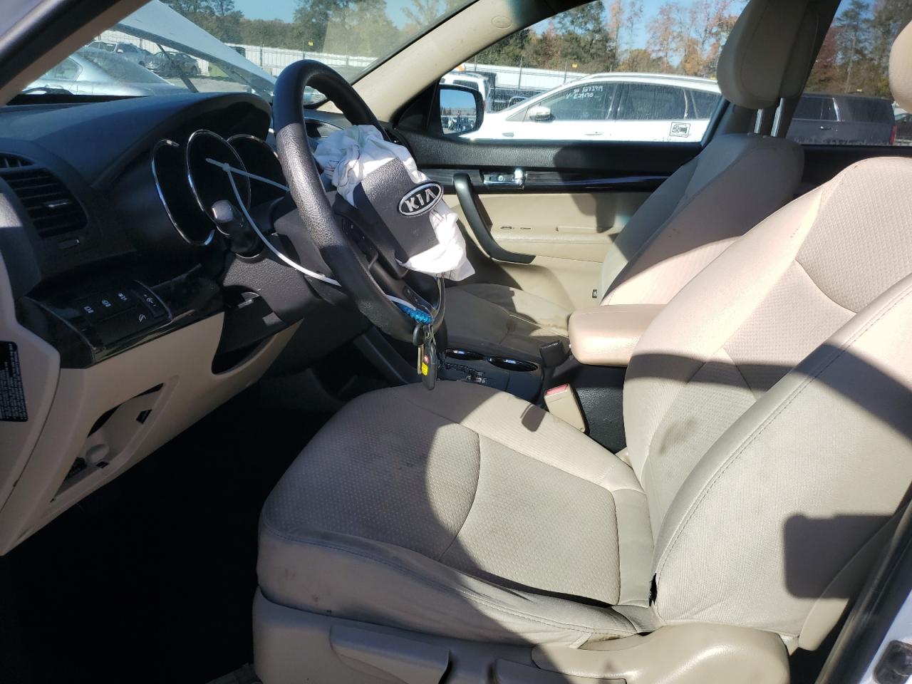 Kia Sorento Lx Image 3