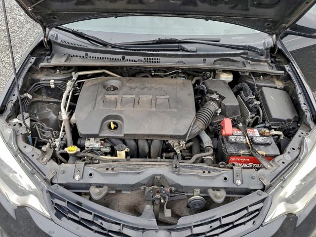 Toyota Corolla L Image 8