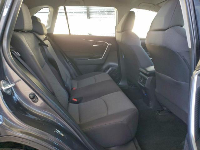 Toyota RAV4 Xle Image 2