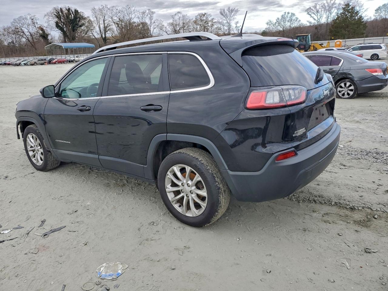 Jeep Grand Cherokee Latitude Image 14