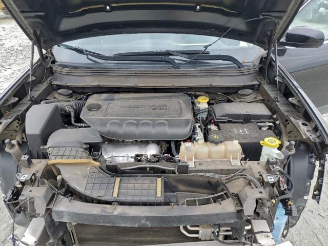 Jeep Grand Cherokee Latitude Image 6