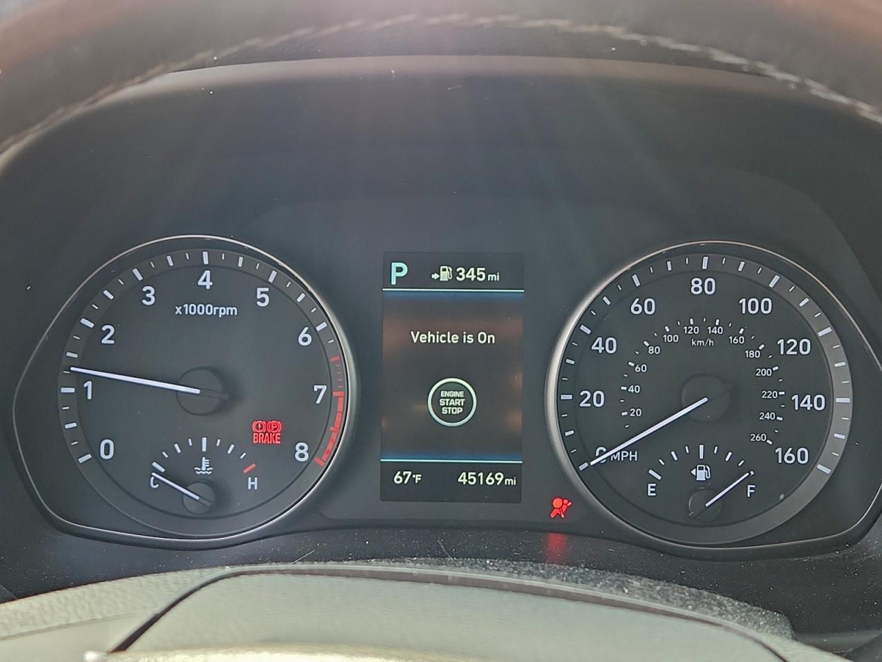 Hyundai ELANTRA Image 6