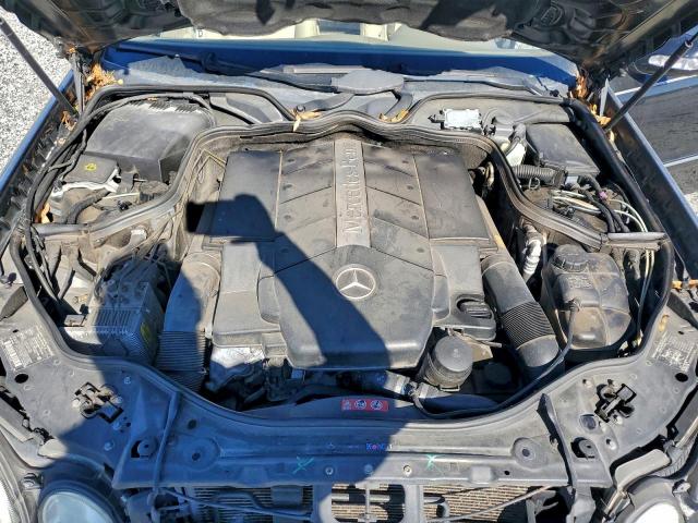 Mercedes-Benz E-Class 500 Image 4