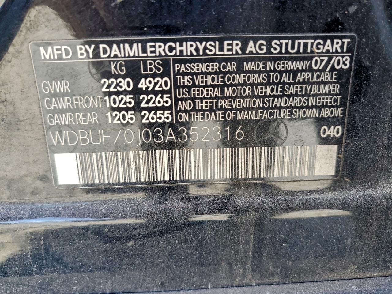 Mercedes-Benz E-Class 500 Image 2