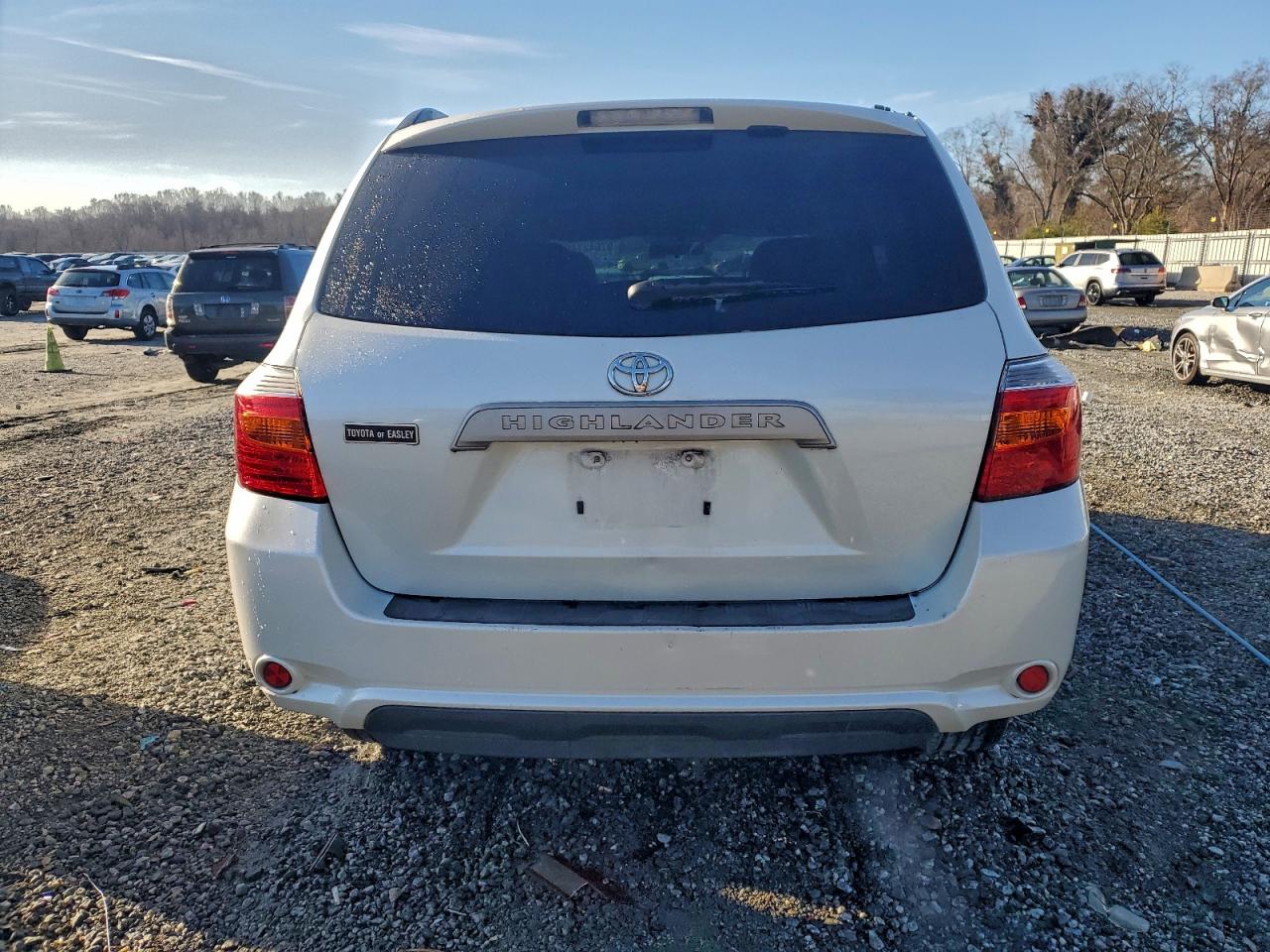 Toyota Highlander Image 4