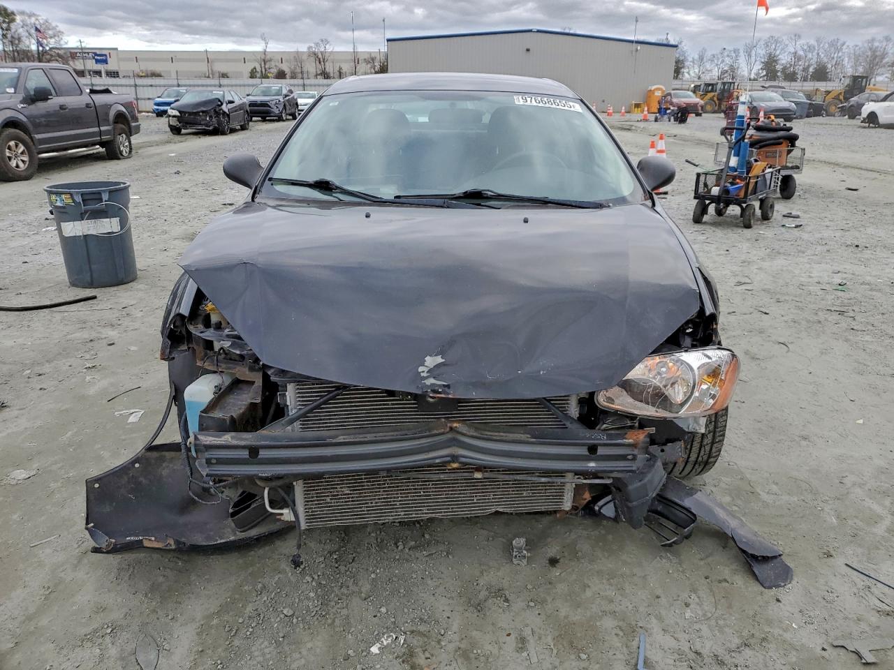 Dodge Stratus Sxt Image 8