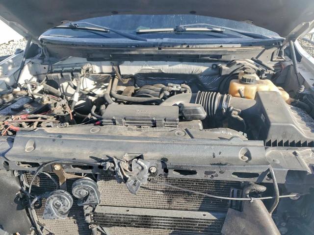 Ford F-150 Supercrew Image 11