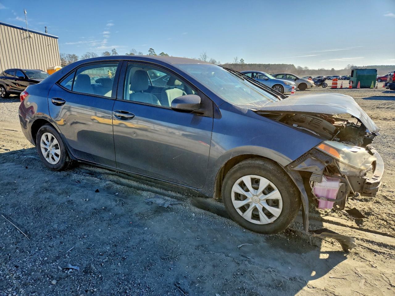 Toyota Corolla L Image 8