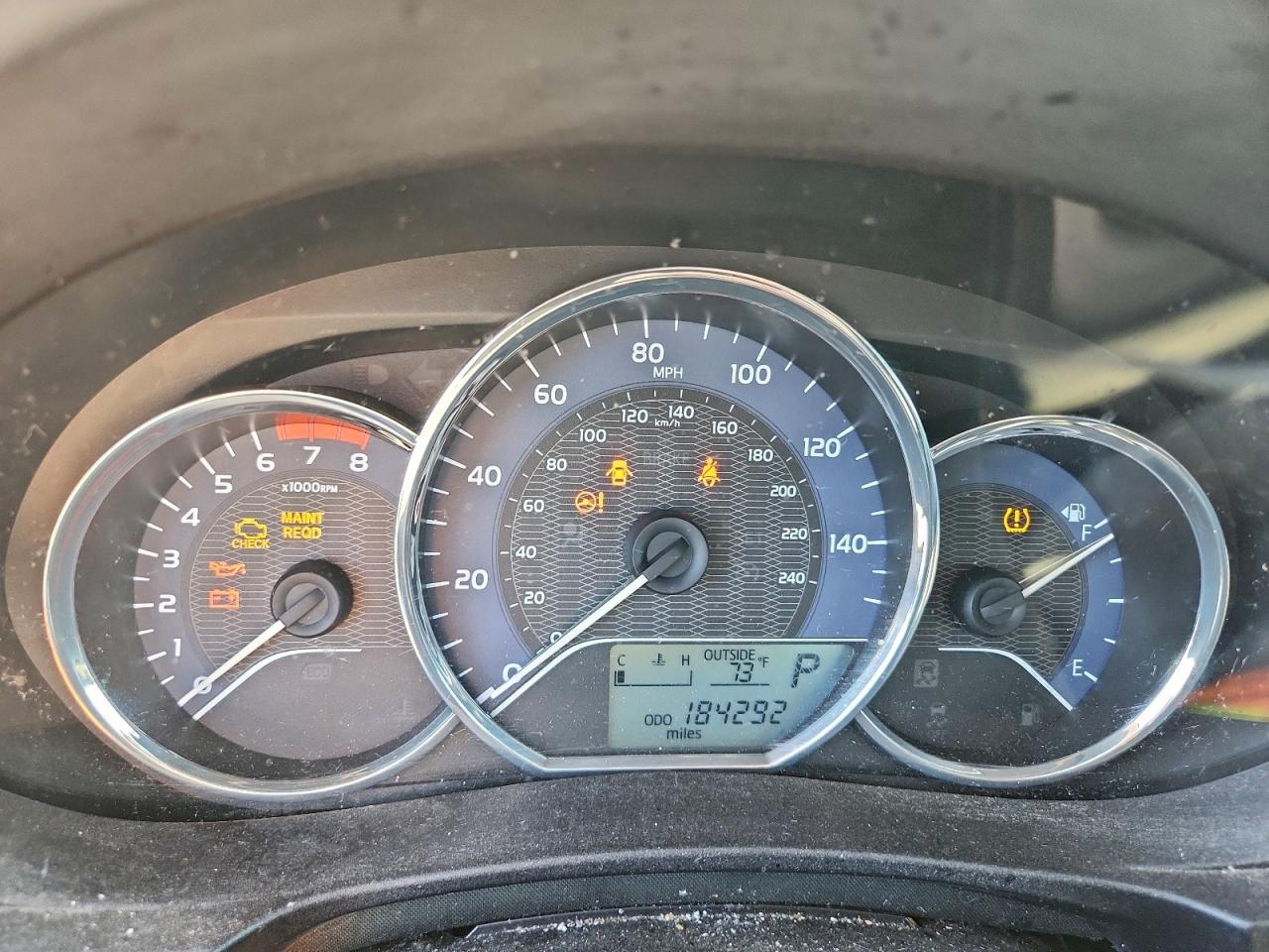 Toyota Corolla L Image 9